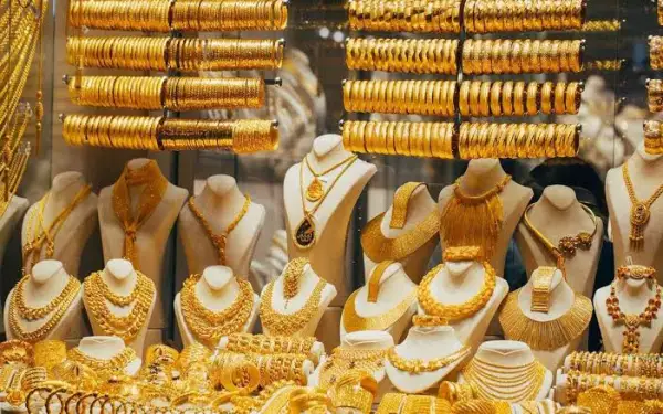 سعر جرام الذهب عيار 21 في مصر اليوم الجمعة 18 أبريل 2025