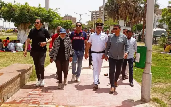حملة موسعة لإزالة الإشغالات بكورنيش النيل بالمنيا تنفيذًا لتوجيهات المحافظ