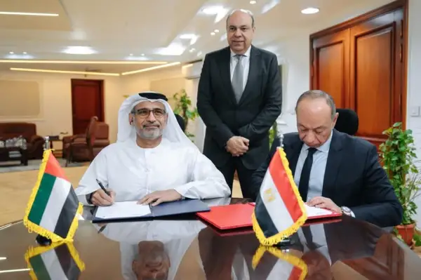 وزير الطيران المدني يشهد توقيع اتفاقية تبادل معرفي بين سلطة الطيران المدني المصرية والهيئة العامة للطيران المدني الإماراتية