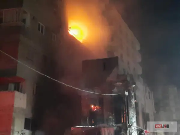 حريق هائل في ملوي جنوب المنيا يلتهم محلًا تجاريًا ويمتد لشقة سكنية.. تدخل عاجل من الحماية المدنية