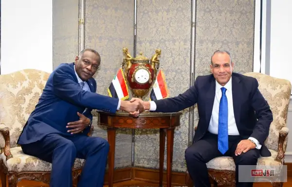وزير الخارجية يستقبل وزير الدولة السوداني ويؤكد دعم مصر الكامل لحل الأزمة السودانية