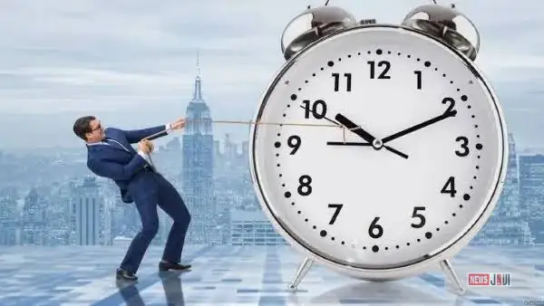 بدء العمل بالتوقيت الشتوي 2025 في مصر: موعد تغيير الساعة 60 دقيقة وخطوات التكيف