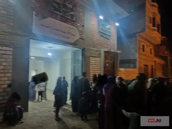 مؤسسة الأول للتنمية توزّع ملابس جديدة على المستفيدات بدعم من مجموعة الأصدقاء لتجارة الملابس