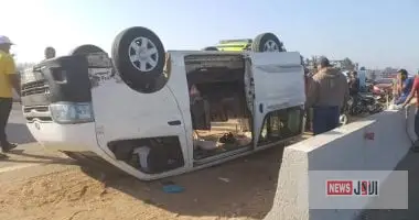 إصابة 14 شخصًا في انقلاب ميكروباص بالطريق الصحراوي الغربي بالمنيا