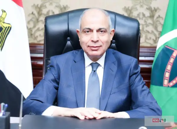 محافظ المنيا يعلن خفض الحد الأدنى للقبول بعدد من مدارس التمريض إلى 265 درجة لإتاحة فرصة جديدة للطلاب