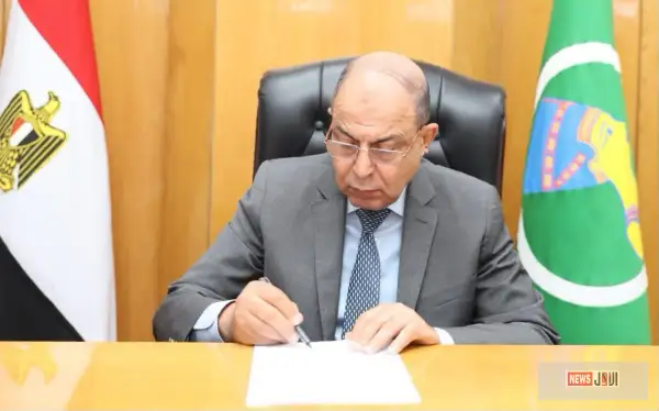 محافظ المنيا يقرر مد فترة إنهاء إجراءات ترخيص سيارات الميكروباص حتى 15 سبتمبر المقبل