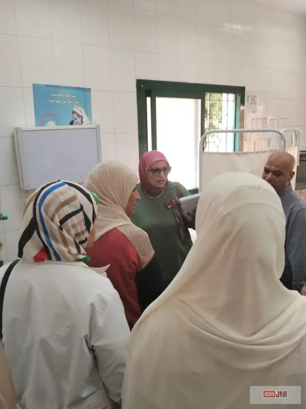 وكيلة صحة المنيا تتفقد وحدة الجزائر بسمالوط لمتابعة الأداء وتعزيز «بناء الثقة»