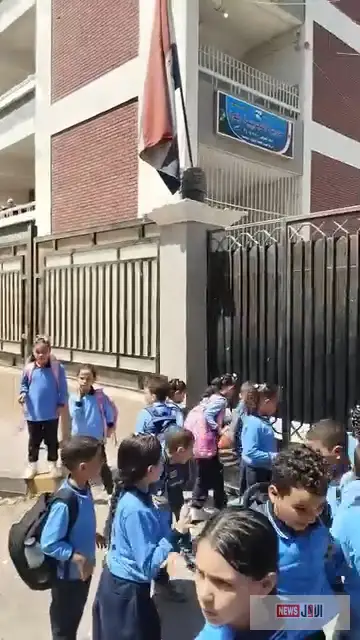 «ولادنا خرجوا قبل ميعادهم وسابوهم في الشارع».. غضب أولياء أمور طلاب التجريبية الابتدائية 2 بالمنيا