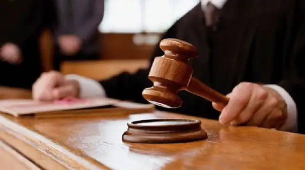 إحالة مدرس وموظفة داخل مدرسة إلى المحاكمة التأديبية .. اعرف القصة
