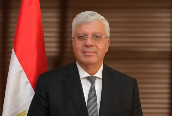 وزير التعليم العالي يوجه برفع درجة الاستعداد بالمستشفيات الجامعية خلال عيد القيامة المجيد وشم النسيم
