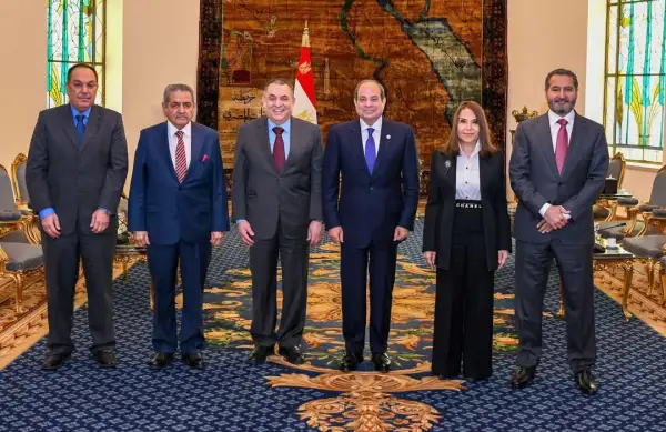 الرئيس السيسي يستقبل وفدًا استثماريًا كويتيًا لبحث تعزيز الشراكة الاقتصادية بين مصر والكويت