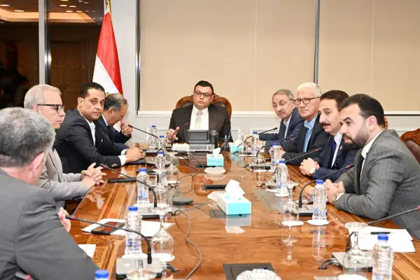 وزير الإسكان يستجيب لمطالب نواب سمالوط ومطاي بشأن الصرف الصحي