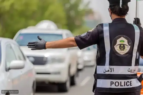 الاستعلام عن مخالفات المرور في السعودية 2025 برقم الهوية عبر أبشر