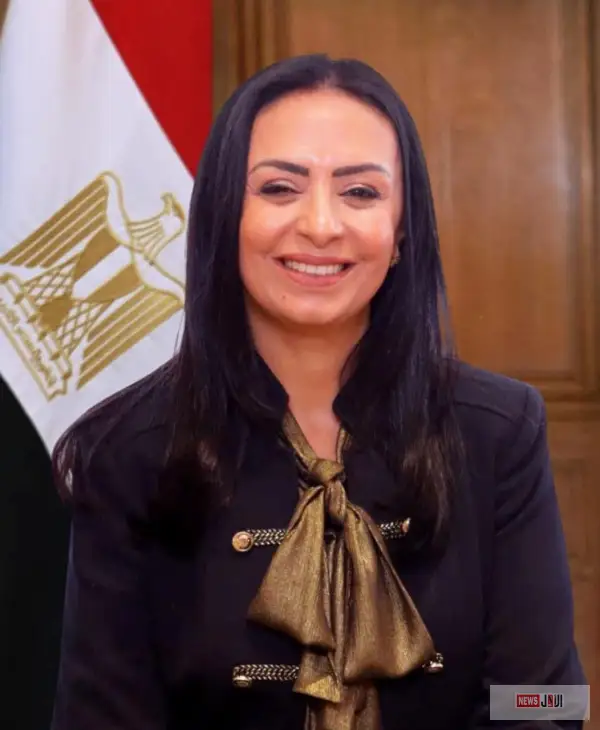 وزيرة التضامن تصدر قرارًا بتكليف الدفعة 105 من خريجي الجامعات لأداء الخدمة العامة لمدة عام